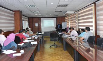 مركز تنمية قدرات أعضاء هيئة التدريس يواصل دورته التدريبية