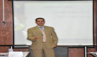 مركز تنمية قدرات أعضاء هيئة التدريس يواصل دورته التدريبية