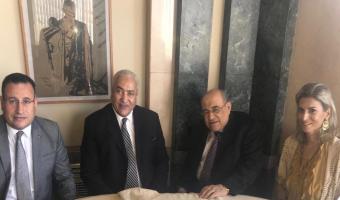 رئيس الجامعة يجتمع بالدكتور مصطفى الفقي اثناء زيارته لمكتبة الاسكندريه ويبحثان اوجه التعاون المشترك لرفع مستوى الوعى الثقافي لطلاب الجامعه