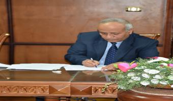 نائب رئيس الجامعة للدراسات العليا يعلن عن موعد عرض المرشحين لمنصب عميد كلية تربية رياضية لبرامجهم