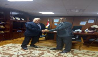 الدكتور محمد طلعت أبو المعاطي عميداً لكلية التربية الرياضية