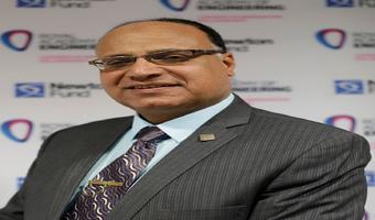 نائب رئيس الجامعة يهنئ