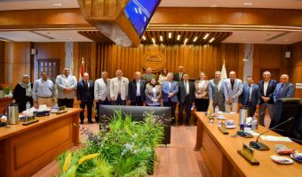 مجلس جامعة مدينة السادات يكرم نائب رئيس الجامعة السابق لشئون التعليم والطلاب، ومدير مركز القياس والتقويم