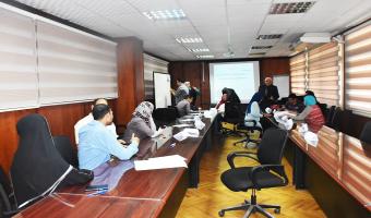 مركز تنمية قدرات أعضاء هيئة التدريس يواصل دورته التدريبية