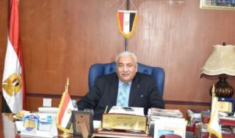 رئيس الجامعه يصدر قراراً بشأن القوي التشغيليه للمؤسسة