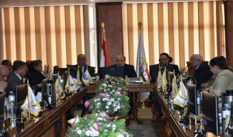 تخفيض الرسوم الدراسية لطلاب التعليم المفتوح بكليتى الحقوق والتجارة بجامعة مدينة السادات