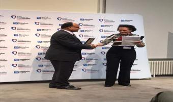 وكيل كلية الطب البيطري في المركز الثالث لجائزة قادة الابداع البريطانية