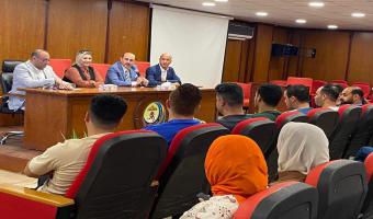 عميد كلية التربية الرياضية جامعة مدينة السادات يعقد اجتماع تحت عنوان 