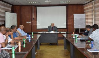 اجتماع مراكز الخدمة العامة والوحدات ذات الطابع الخاص