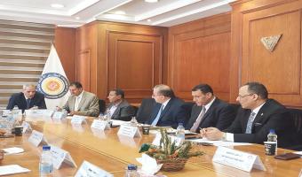 نائب رئيس الجامعة لشئون التعليم والطلاب يشارك في اللجنة التنفيذية العليا لمحو الأمية وتعليم الكبار