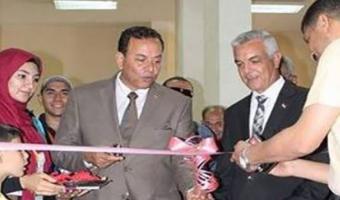 إفتتاح معرض الفنون التشكيلية بأسبوع شباب الجامعات المصرية